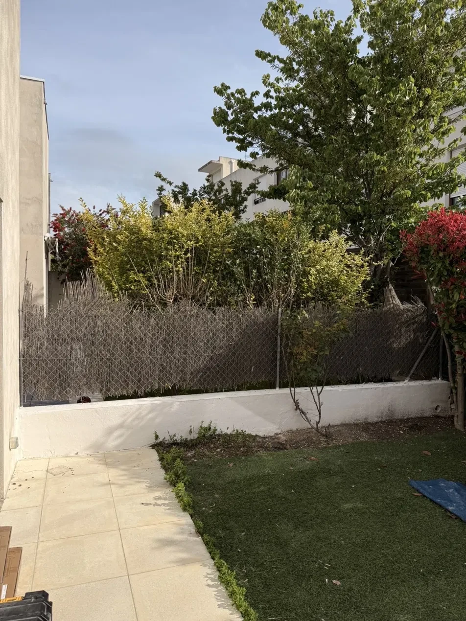 Ancien grillage du jardin - avant